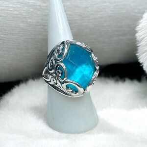 🌺Carolyn Pollack Sterling & Blue Quartz Ring